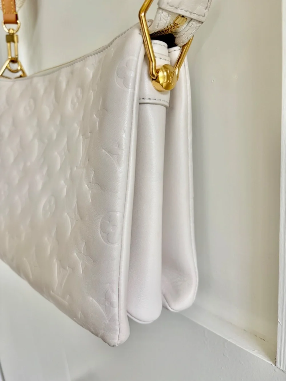 Louis Vuitton Coussin PM – Cream/Off White Monogram Embossed Lambskin | Includes